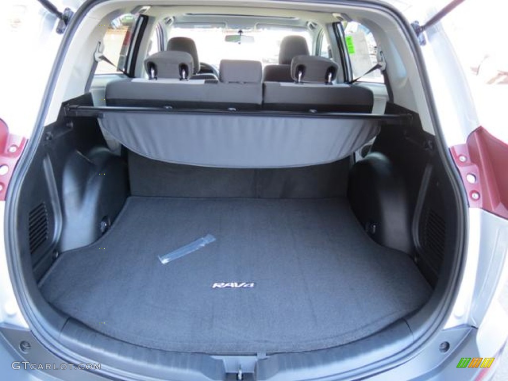 2013 Toyota RAV4 XLE Trunk Photo #79162063