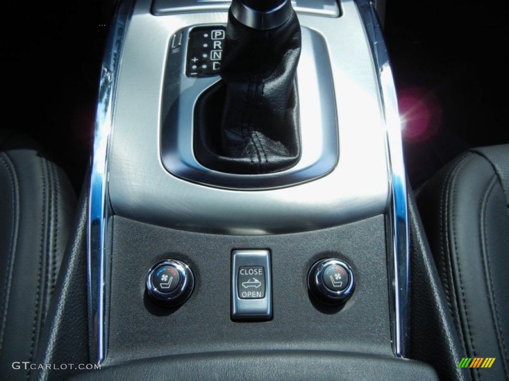 2011 Infiniti G 37 S Sport Convertible Controls Photo #79162065