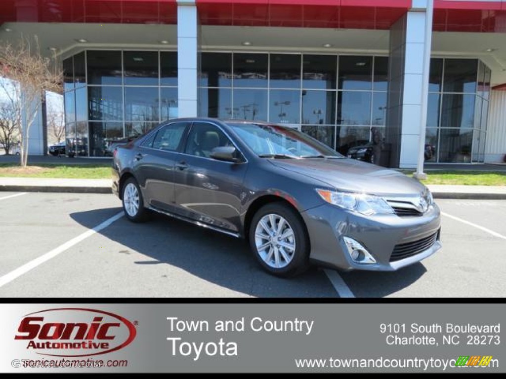 2013 Camry XLE - Magnetic Gray Metallic / Ash photo #1