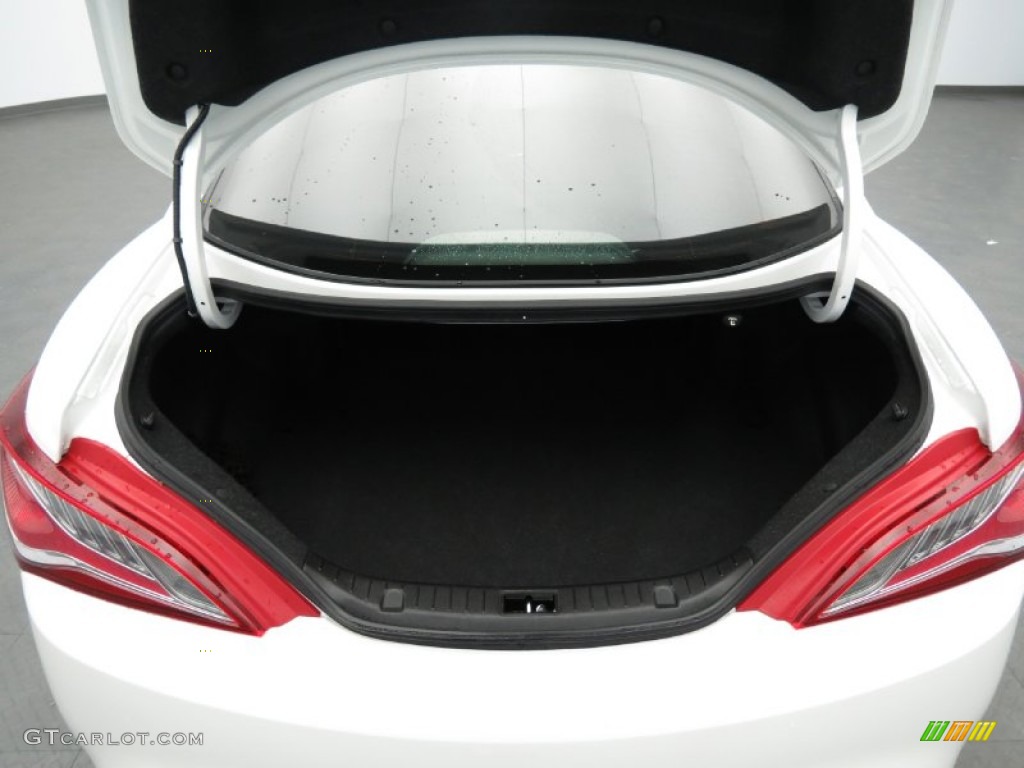 2013 Genesis Coupe 2.0T - Monaco White / Black Cloth photo #9