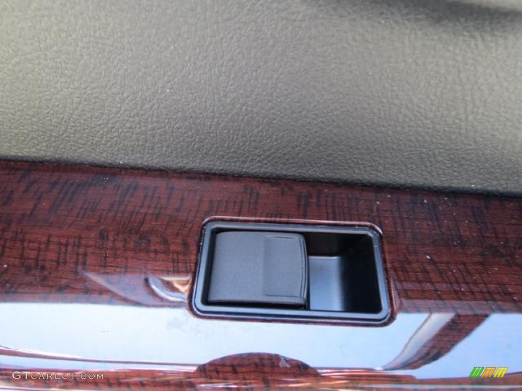 2013 Camry XLE - Magnetic Gray Metallic / Ash photo #7