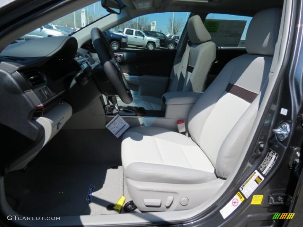 2013 Camry XLE - Magnetic Gray Metallic / Ash photo #8