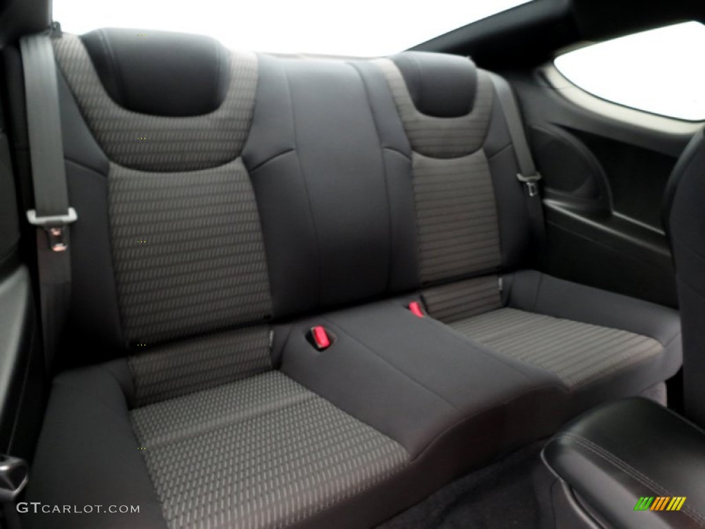 2013 Hyundai Genesis Coupe 2.0T Rear Seat Photo #79162754