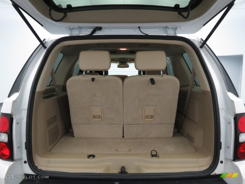 2010 Ford Explorer Eddie Bauer Trunk Photo #79164833