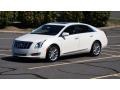 White Diamond Tricoat - XTS Premium FWD Photo No. 1