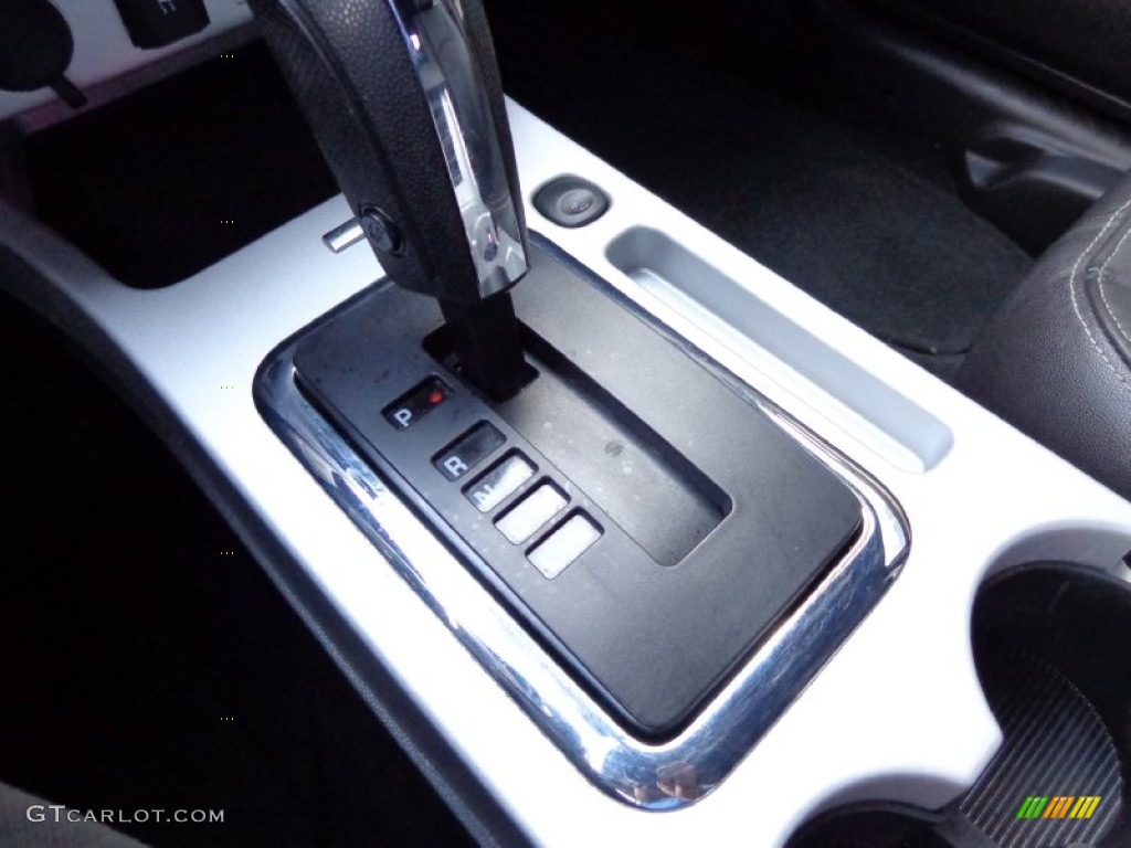2009 Mercury Mariner Premier 4WD Transmission Photos