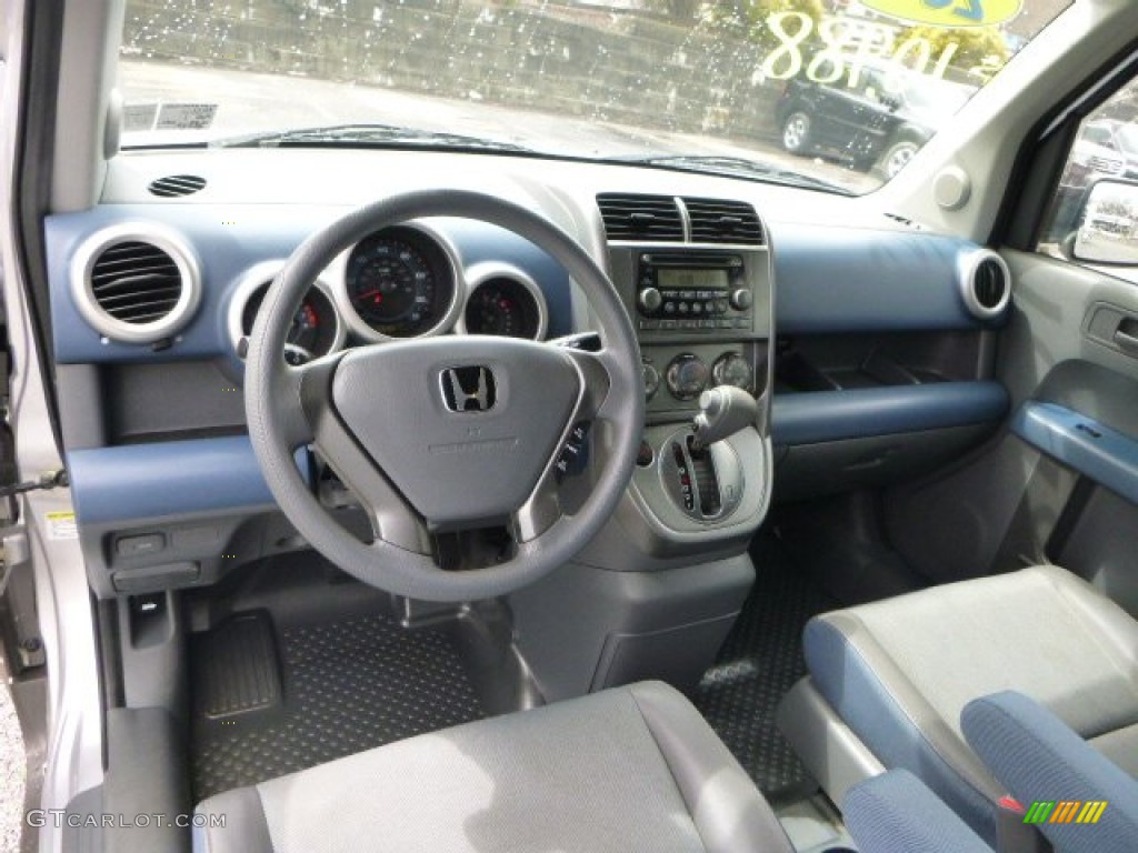 Gray Interior 2004 Honda Element EX AWD Photo #79166823