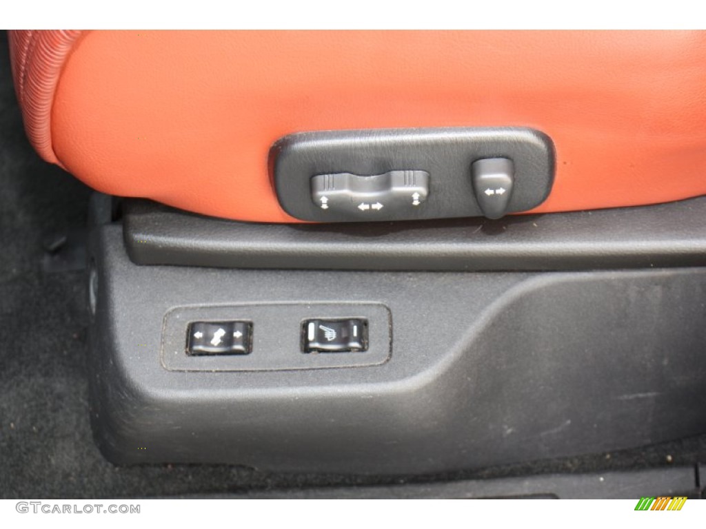 2004 Nissan Quest 3.5 SE Controls Photo #79167116