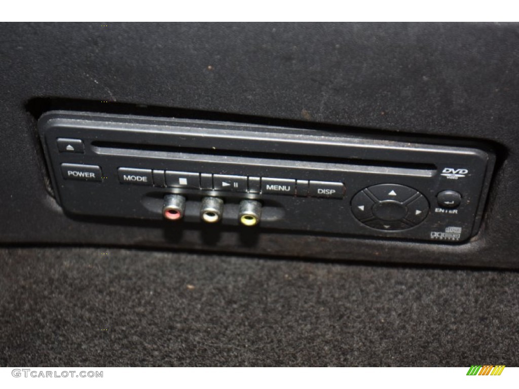 2004 Nissan Quest 3.5 SE Audio System Photos