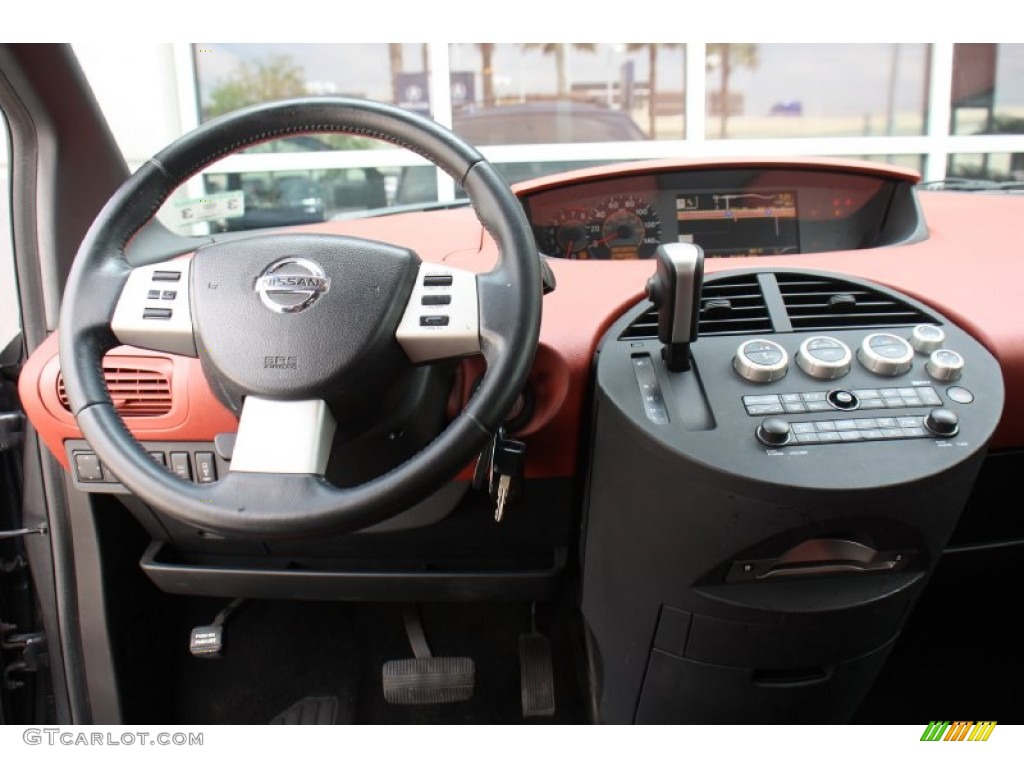 2004 Nissan Quest 3.5 SE Dashboard Photos