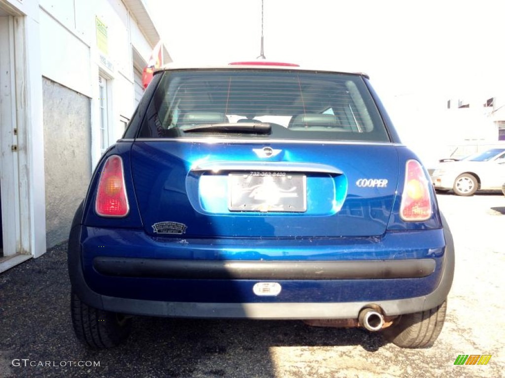 2004 Cooper Hardtop - Indi Blue Metallic / Panther Black photo #6