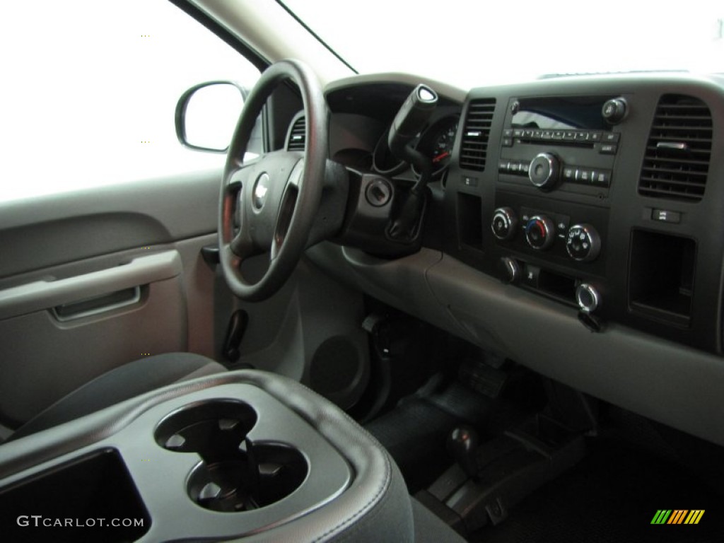 2011 Silverado 1500 LS Regular Cab 4x4 - Sheer Silver Metallic / Dark Titanium photo #15