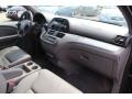 2010 Crystal Black Pearl Honda Odyssey EX-L  photo #22