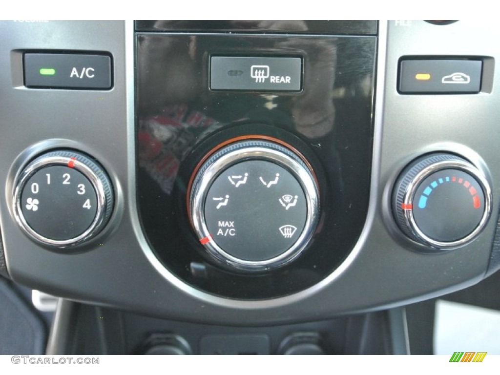 2012 Kia Forte SX Controls Photo #79179371