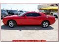 Redline 3-Coat Pearl - Challenger SXT Photo No. 2