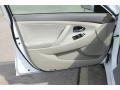 Super White - Camry LE Photo No. 9