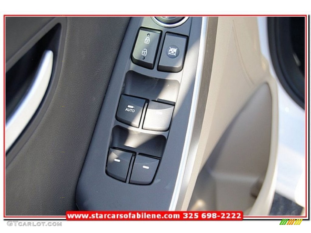 2013 Elantra GT - Monaco White / Beige photo #14