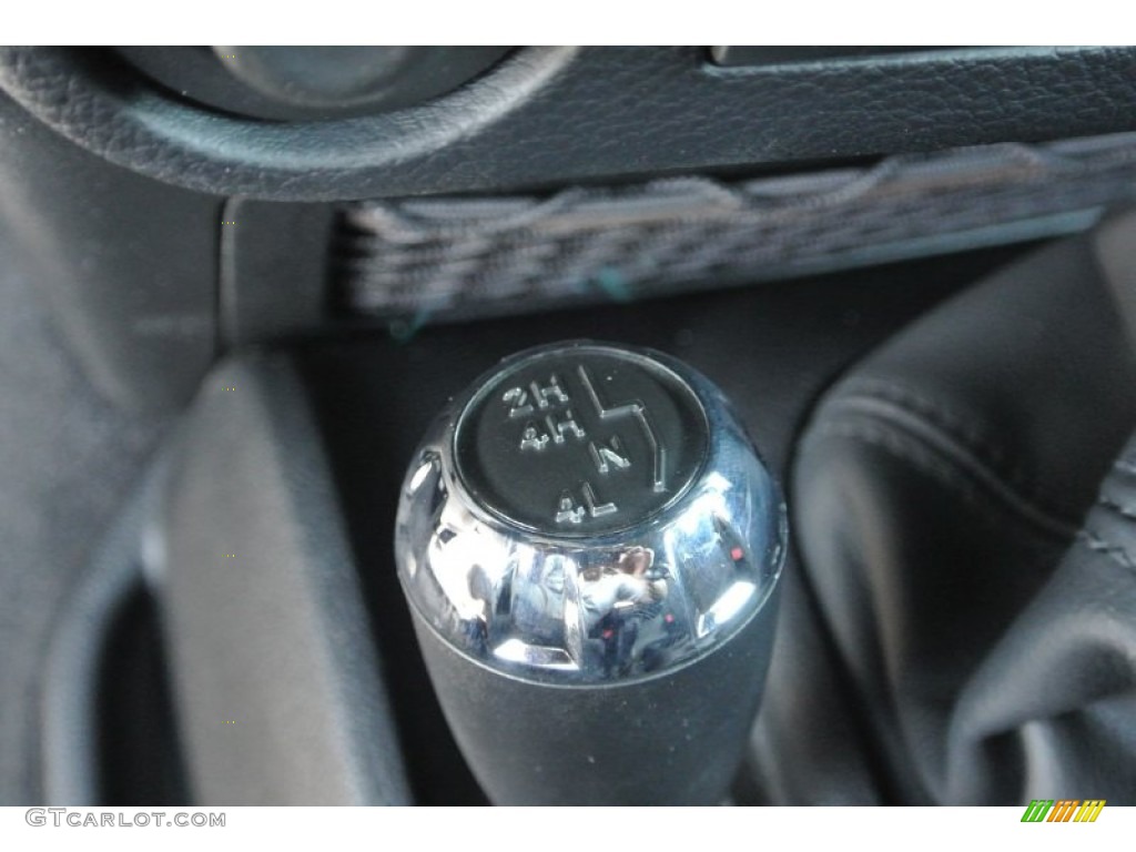 2013 Wrangler Sport S 4x4 - True Blue Pearl / Black photo #14