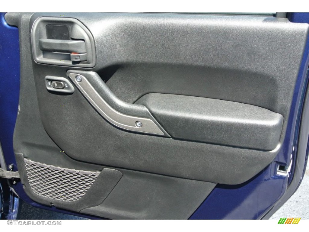 2013 Wrangler Sport S 4x4 - True Blue Pearl / Black photo #20