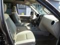 Black - Venza AWD Photo No. 15