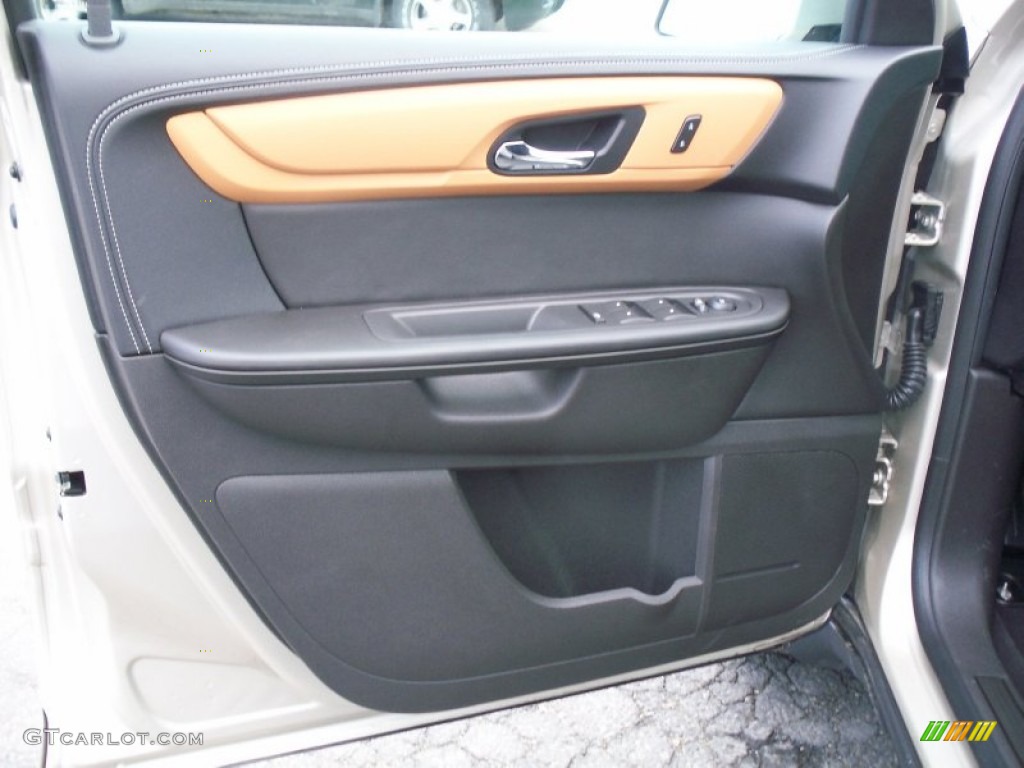 2013 Chevrolet Traverse LT AWD Ebony/Mojave Door Panel Photo #79194666