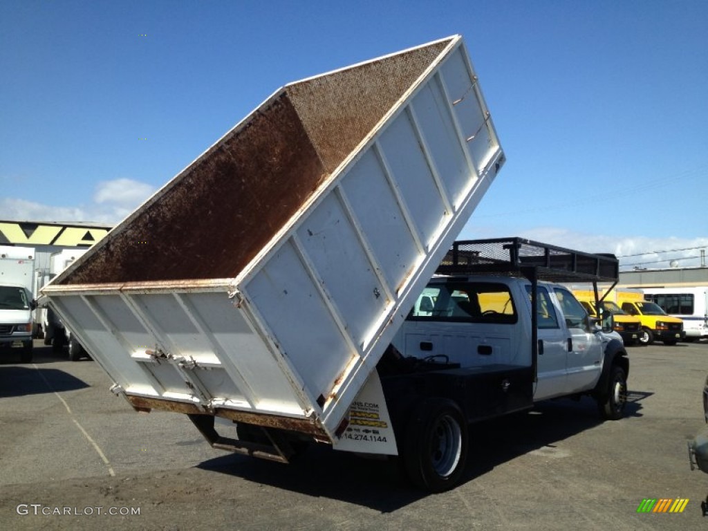 2007 F550 Super Duty XL Crew Cab Dump Truck - Oxford White / Medium Flint photo #22