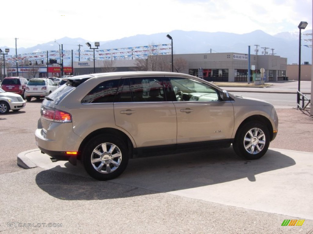 2007 MKX AWD - Dune Pearl Metallic / Medium Camel photo #12
