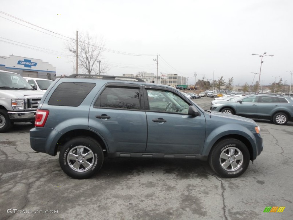 2010 Escape XLT V6 4WD - Steel Blue Metallic / Stone photo #8