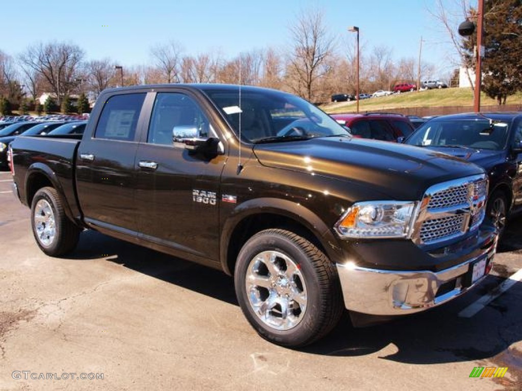 2013 1500 Laramie Crew Cab 4x4 - Black Gold Pearl / Canyon Brown/Light Frost Beige photo #2