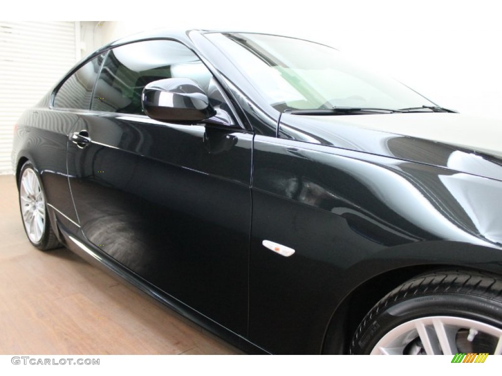 2010 3 Series 335i Coupe - Black Sapphire Metallic / Black photo #11