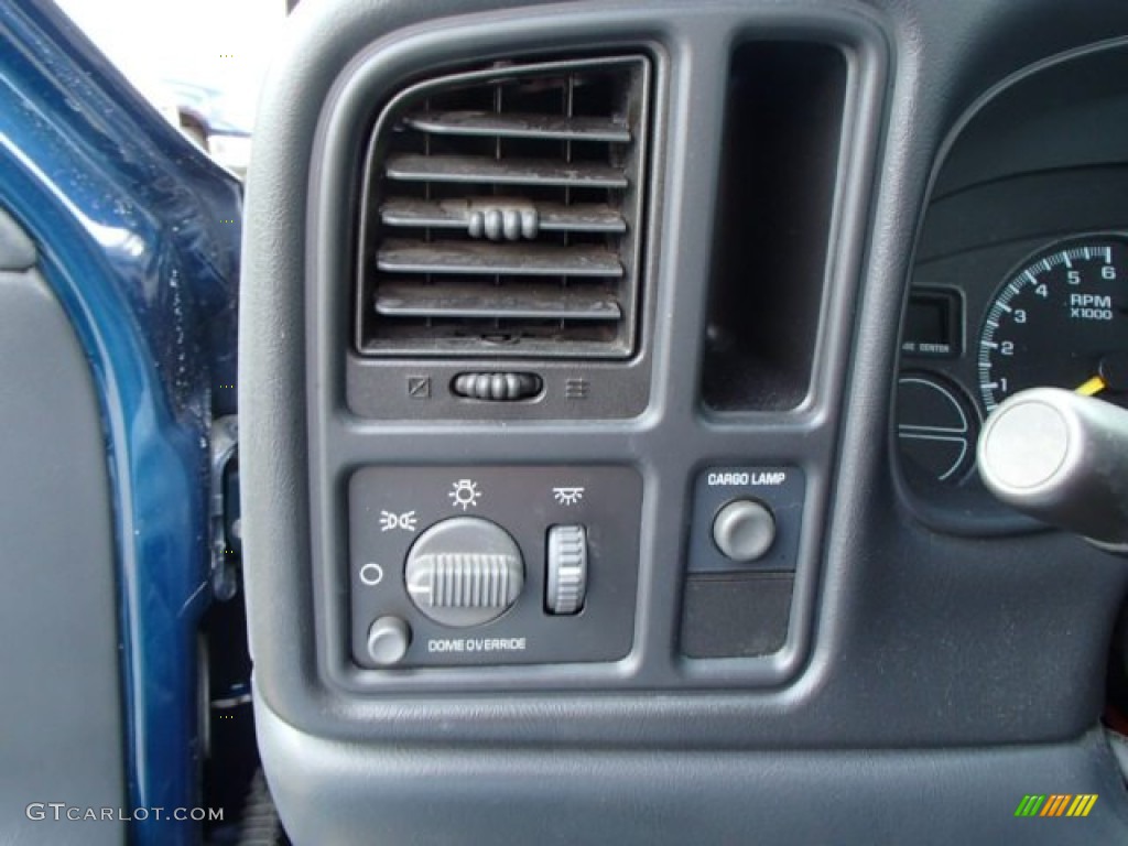 2001 Chevrolet Silverado 1500 LS Regular Cab Controls Photos