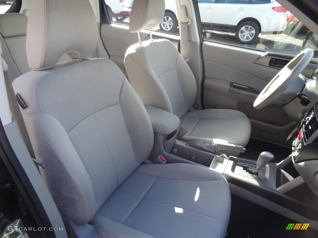 2013 Forester 2.5 X - Dark Gray Metallic / Platinum photo #19