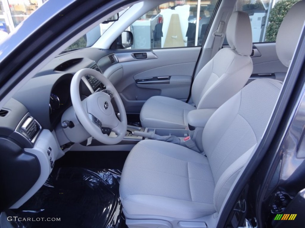 2013 Forester 2.5 X - Dark Gray Metallic / Platinum photo #20