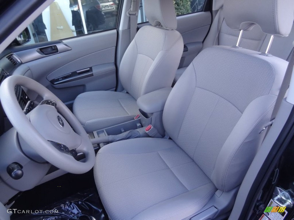 2013 Forester 2.5 X - Dark Gray Metallic / Platinum photo #22