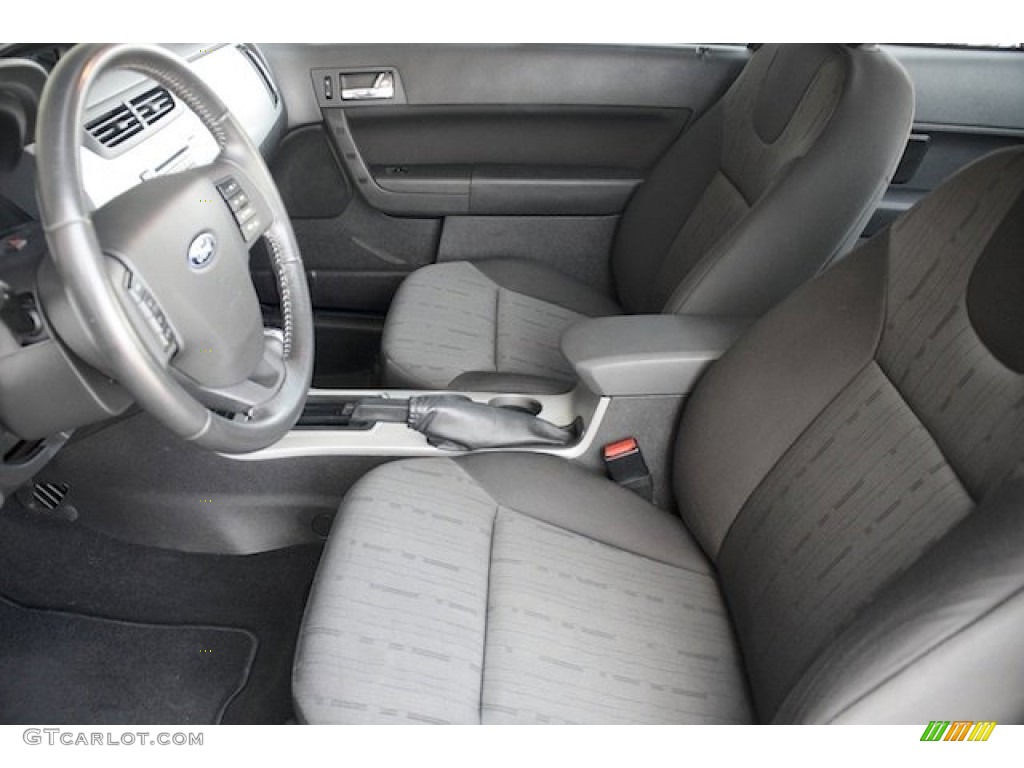 Charcoal Black Interior 2008 Ford Focus SE Coupe Photo #79207072