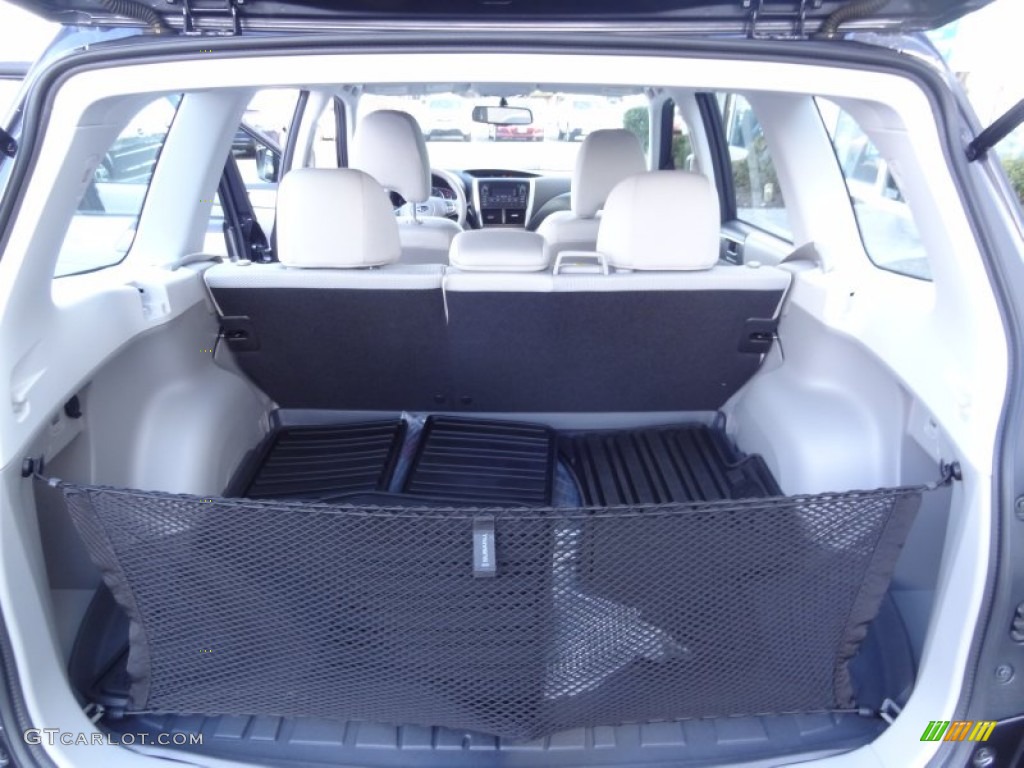2013 Forester 2.5 X - Dark Gray Metallic / Platinum photo #26