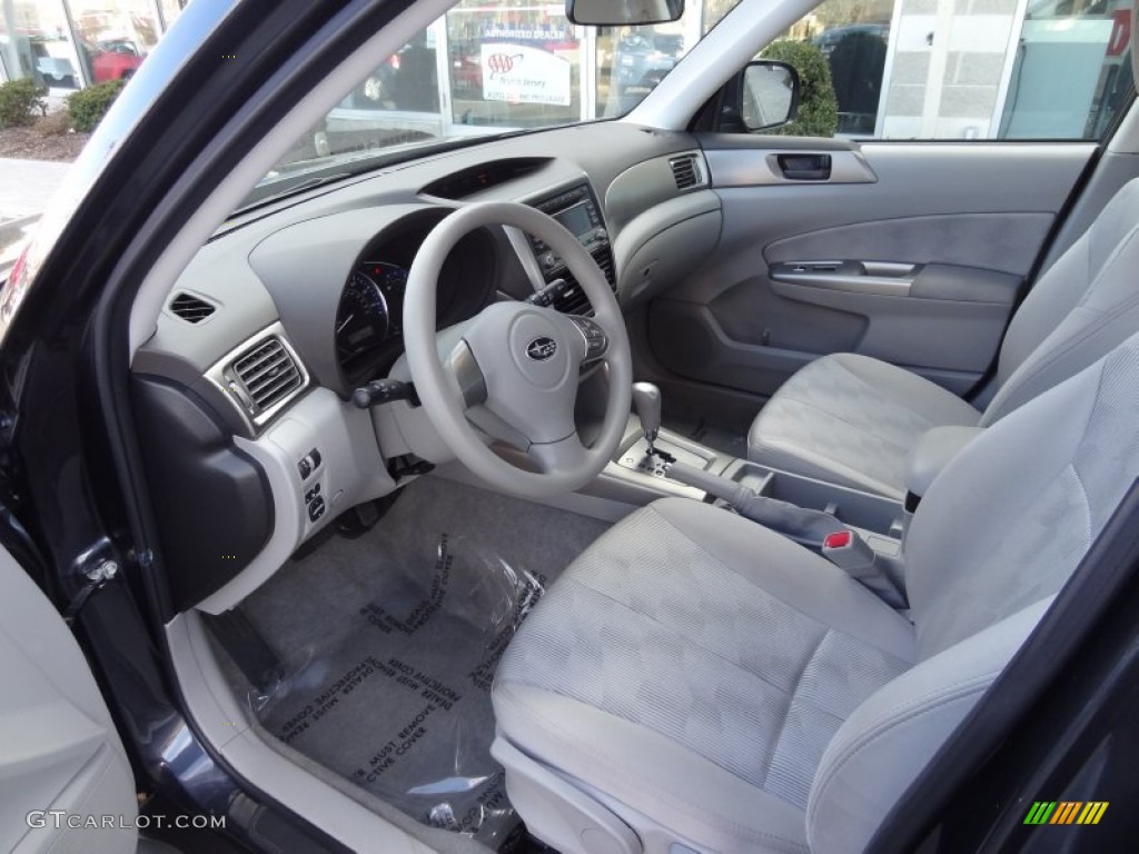 Platinum Interior 2010 Subaru Forester 2.5 X Photo #79207695