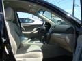 Black - Camry LE Photo No. 8