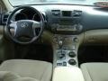 Sandy Beach Metallic - Highlander V6 4WD Photo No. 9