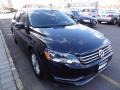 Black - Passat 2.5L S Photo No. 11