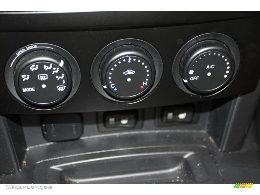 2008 Mazda MX-5 Miata Grand Touring Hardtop Roadster Controls Photo #79210996