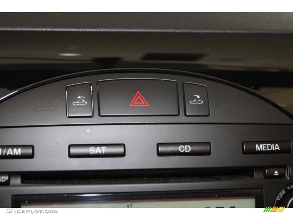 2008 Mazda MX-5 Miata Grand Touring Hardtop Roadster Controls Photo #79211125