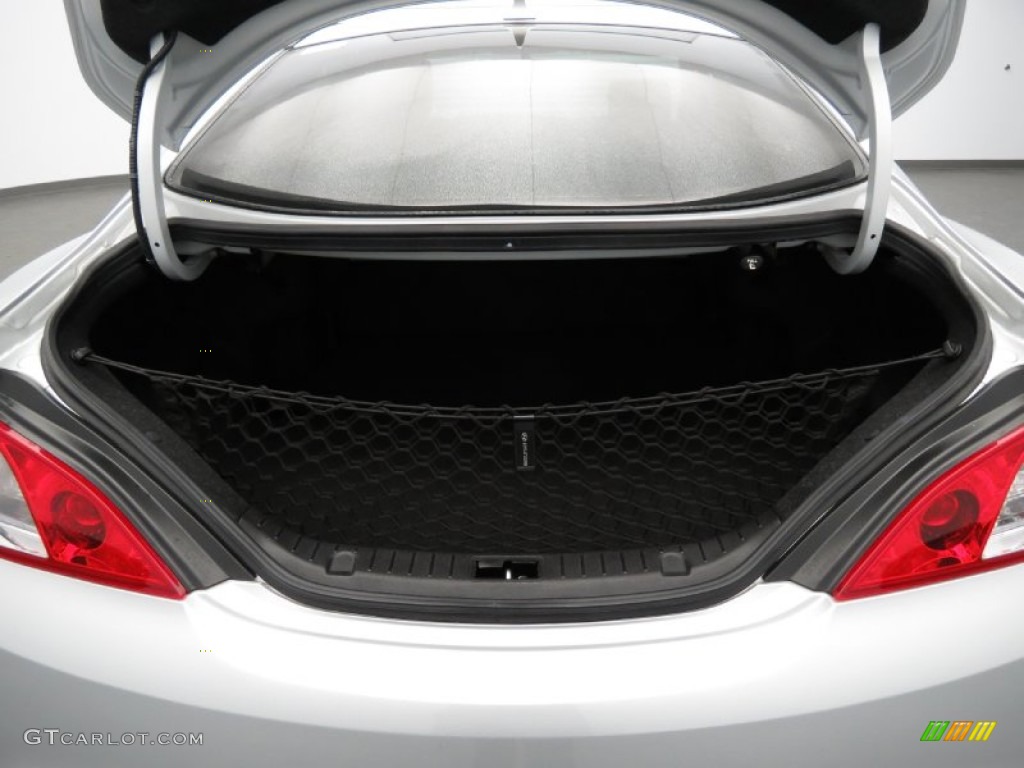 2011 Hyundai Genesis Coupe 2.0T Premium Trunk Photos