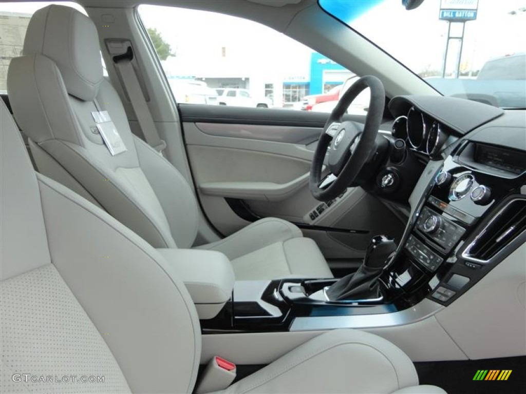 Light Titanium/Ebony Interior 2013 Cadillac CTS -V Sedan Photo #79211717