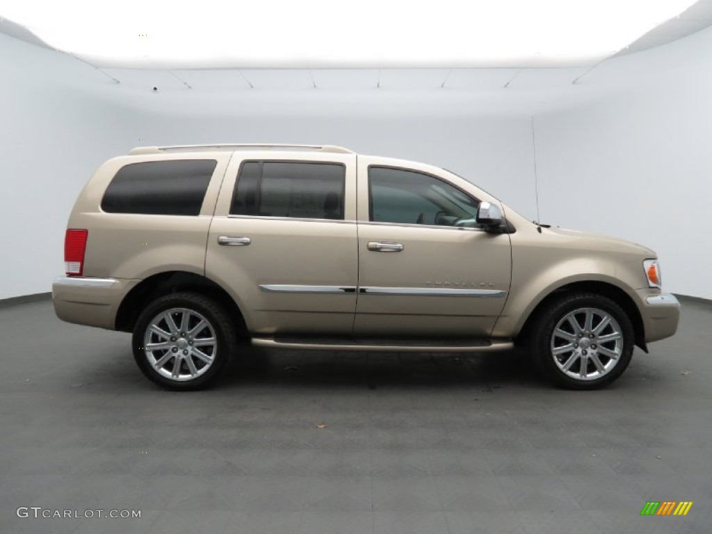 2008 Aspen Limited - Light Sandstone Metallic / Light Graystone photo #4