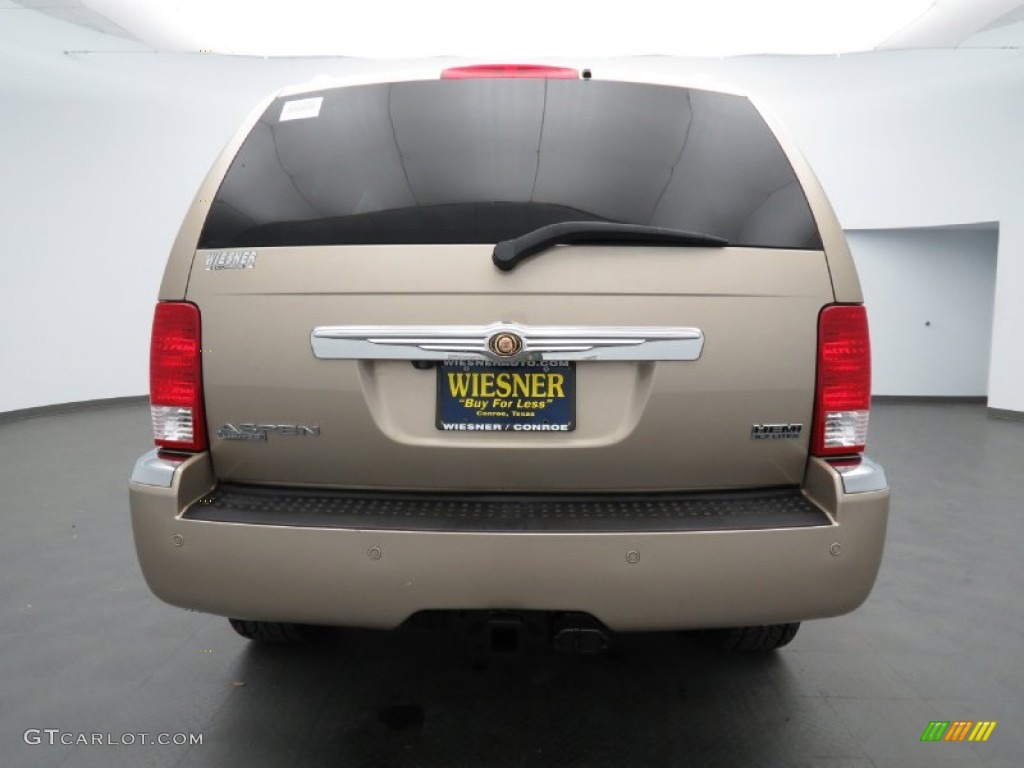2008 Aspen Limited - Light Sandstone Metallic / Light Graystone photo #6