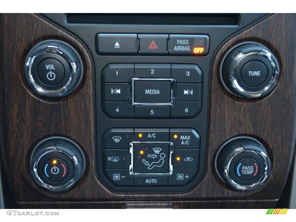2013 Ford F150 Lariat SuperCrew 4x4 Controls Photo #79213691