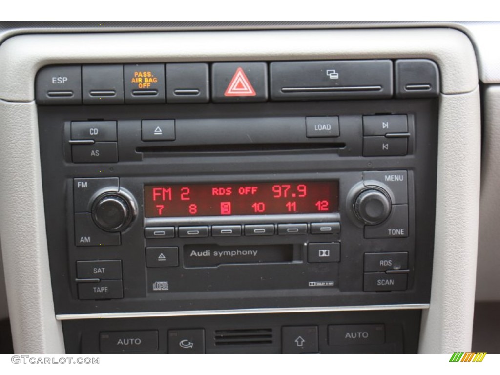 2005 Audi A4 2.0T Sedan Audio System Photo #79215375