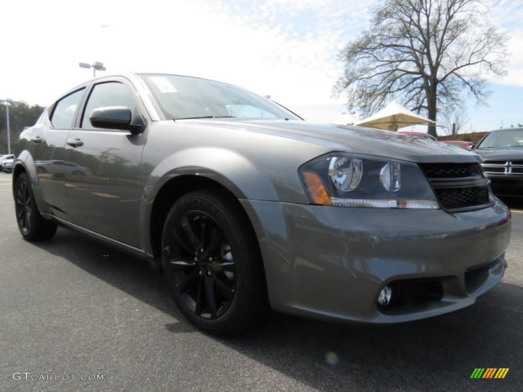 2013 Dodge Avenger SXT V6 Blacktop Exterior Photos