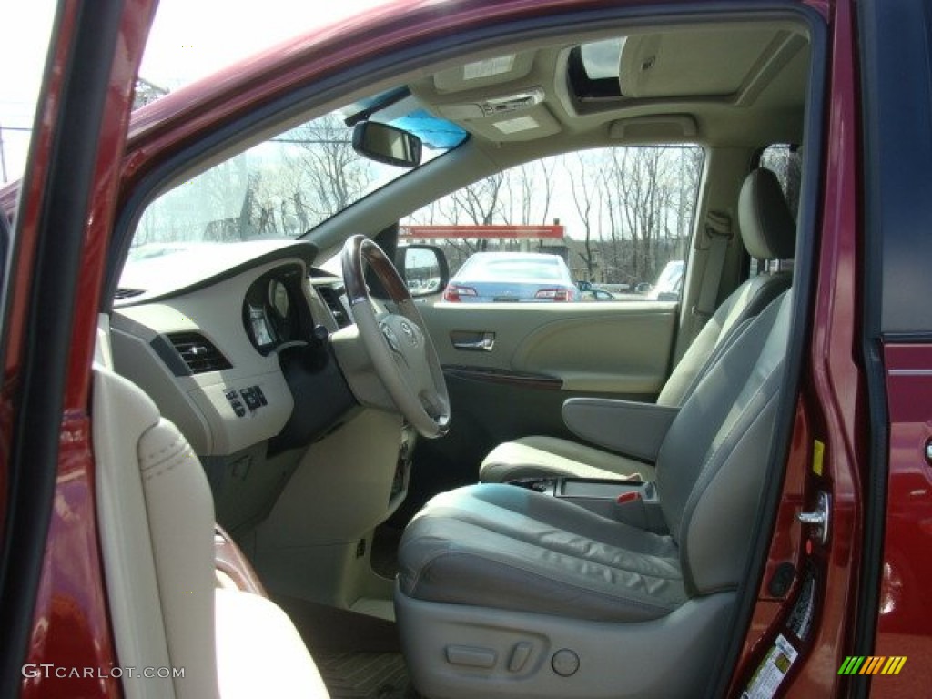2011 Sienna Limited AWD - Salsa Red Pearl / Bisque photo #7